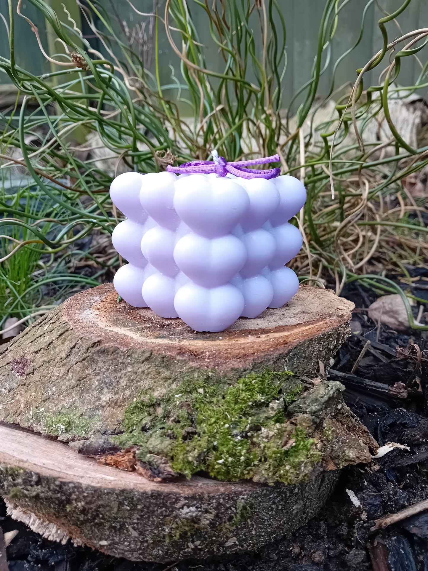 Fragranced lilac heart bubble candle