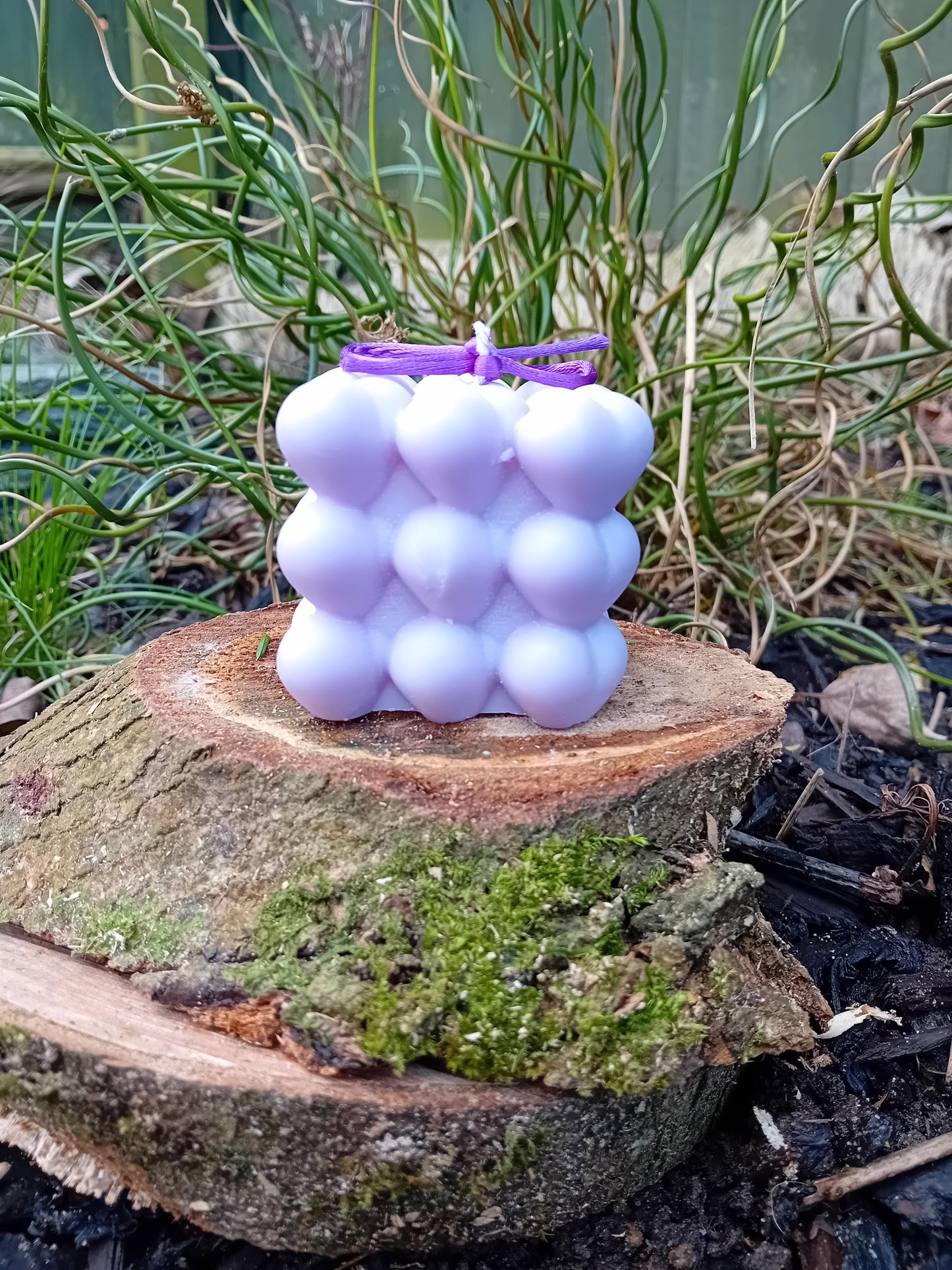 Fragranced lilac heart bubble candle