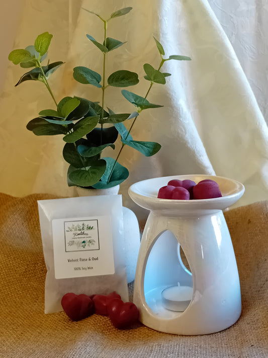 Velvet Rose & Oud burgundy heart wax melts